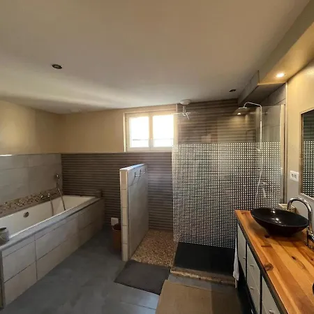 Villa Maison Pour 9 A 11 Personnes