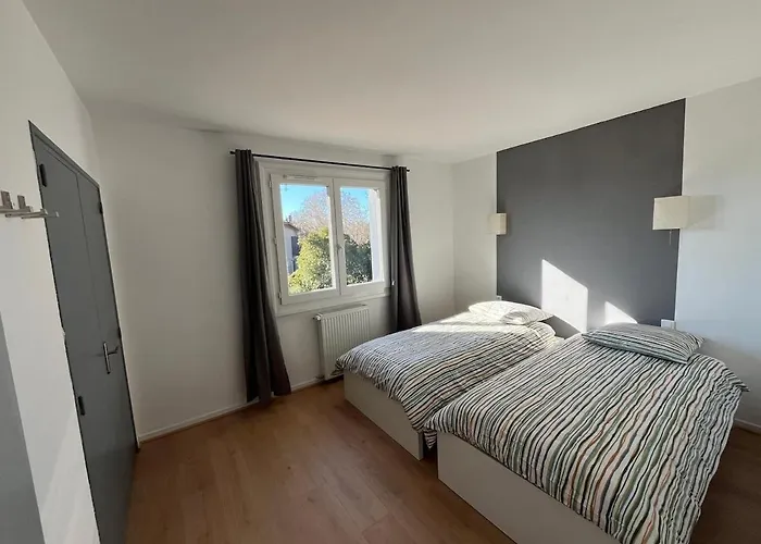 Maison Pour 9 A 11 Personnes *