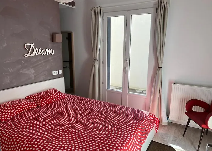 Maison Pour 9 A 11 Personnes 테르작