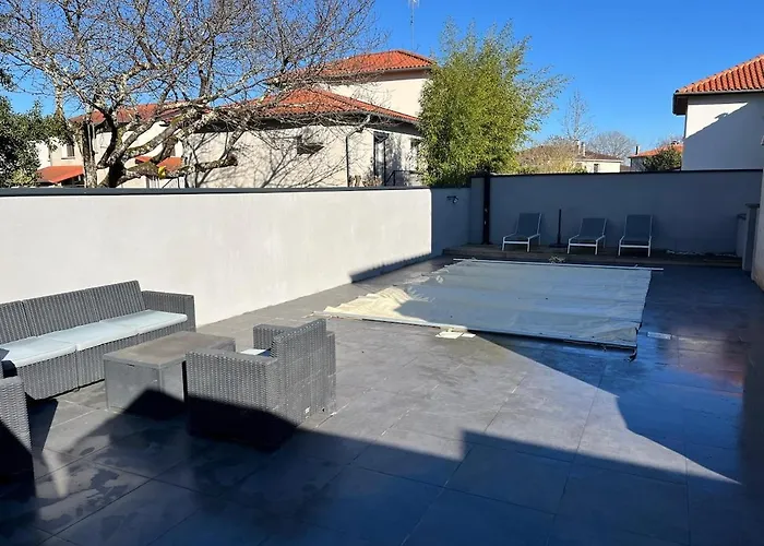 빌라 Maison Pour 9 A 11 Personnes *