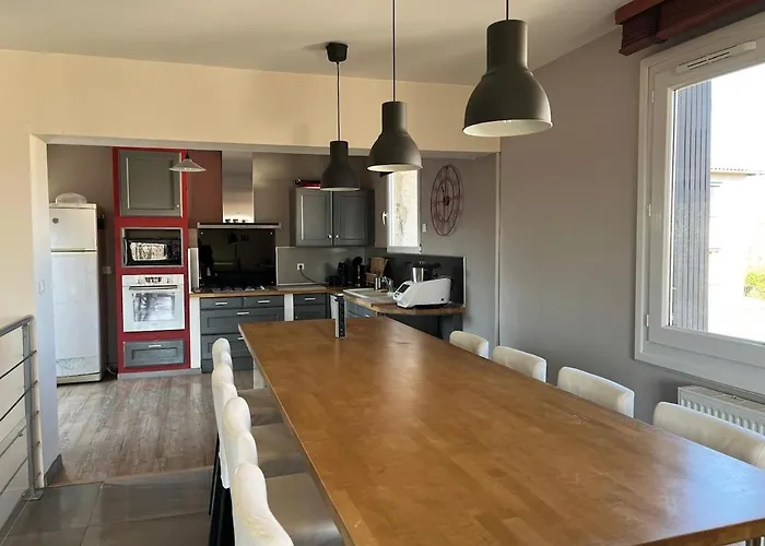 빌라 Maison Pour 9 A 11 Personnes *