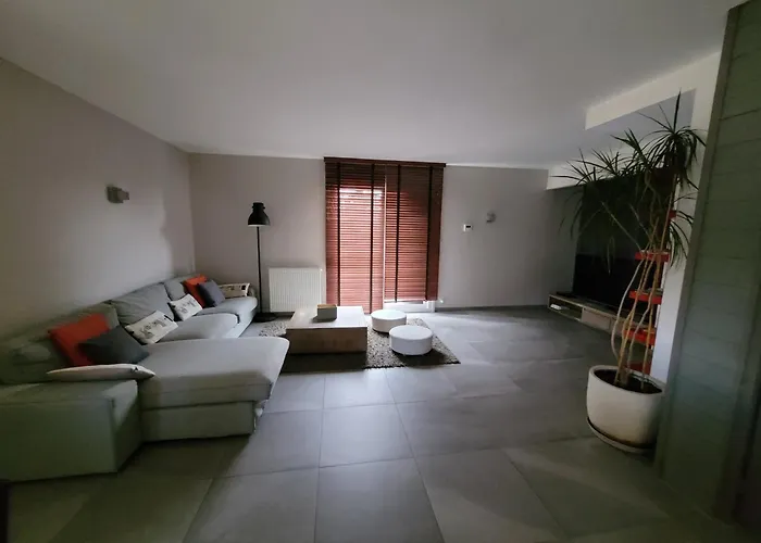 Maison Pour 9 A 11 Personnes 테르작