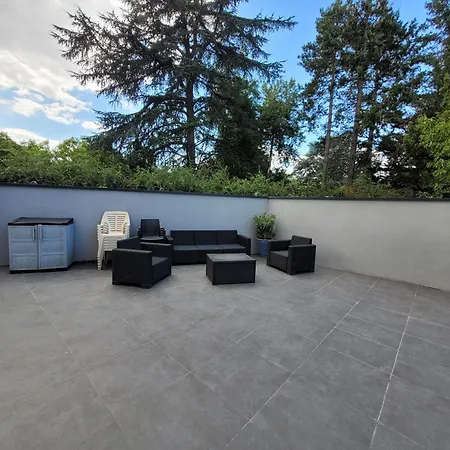 Maison Pour 9 A 11 Personnes * Terssac